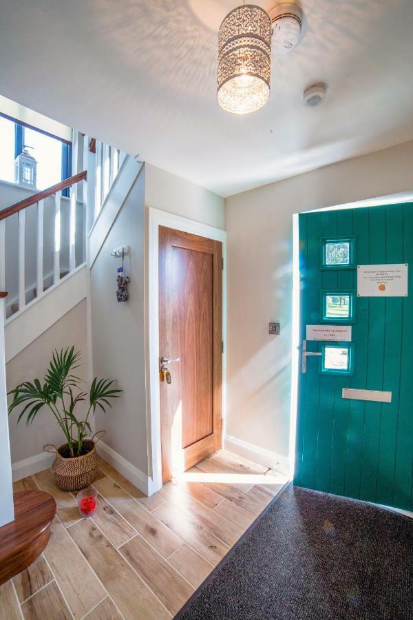 Taim Lodge Westport Esterno foto